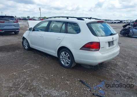 2014 Volkswagen Jetta Sportwagen 2.0L Tdi z USA, uszkodzony, nr VIN 3VWPL7AJXEM602315